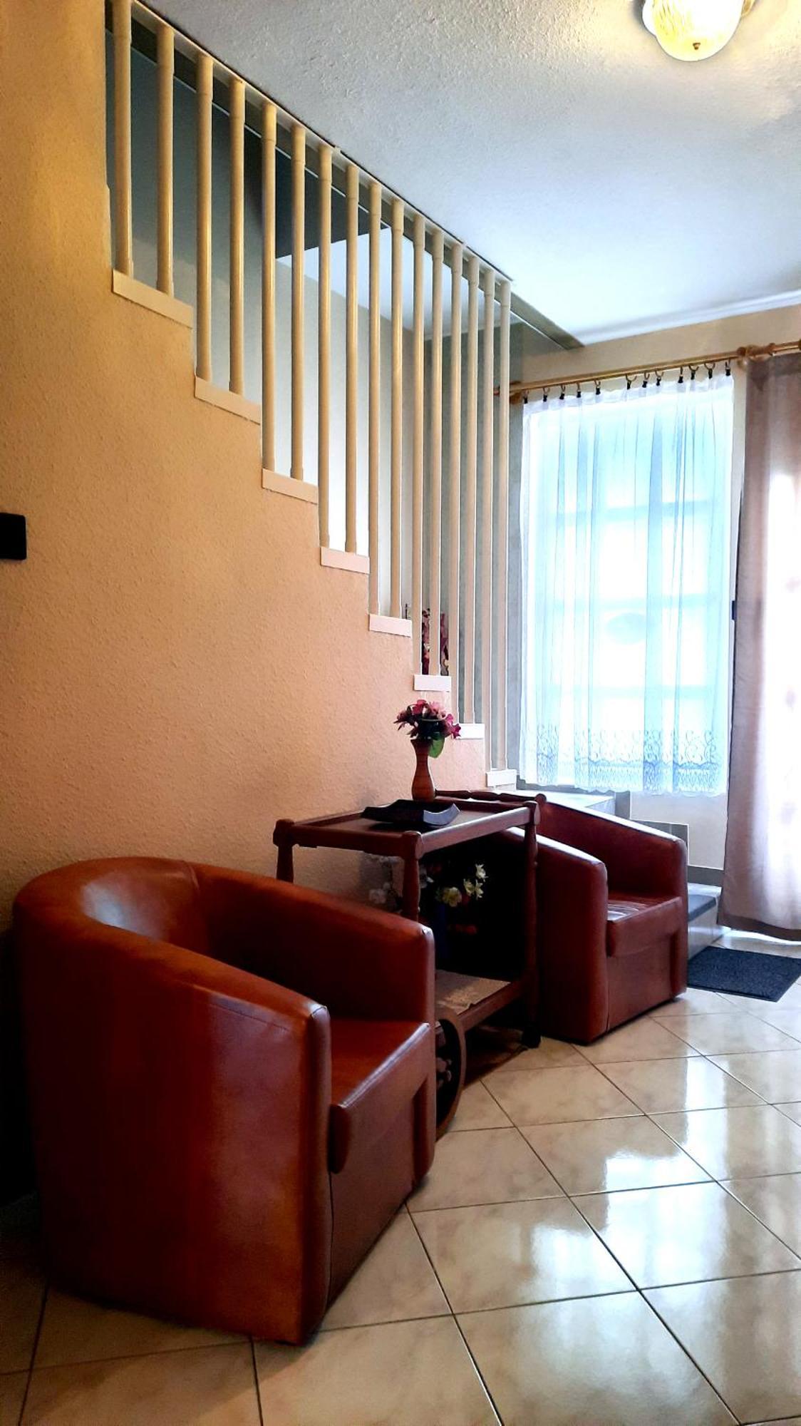 Hotel Leander Vendeghaz à Gyenesdiás Extérieur photo